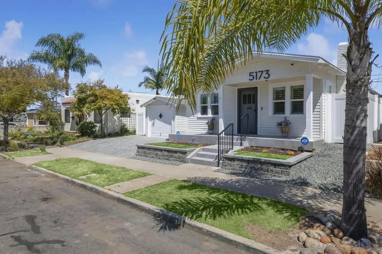 5173 35th Street - Photo 3 of 30