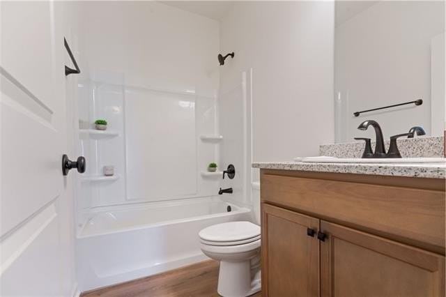 17012 E Iowa Ave - Photo 7 of 10