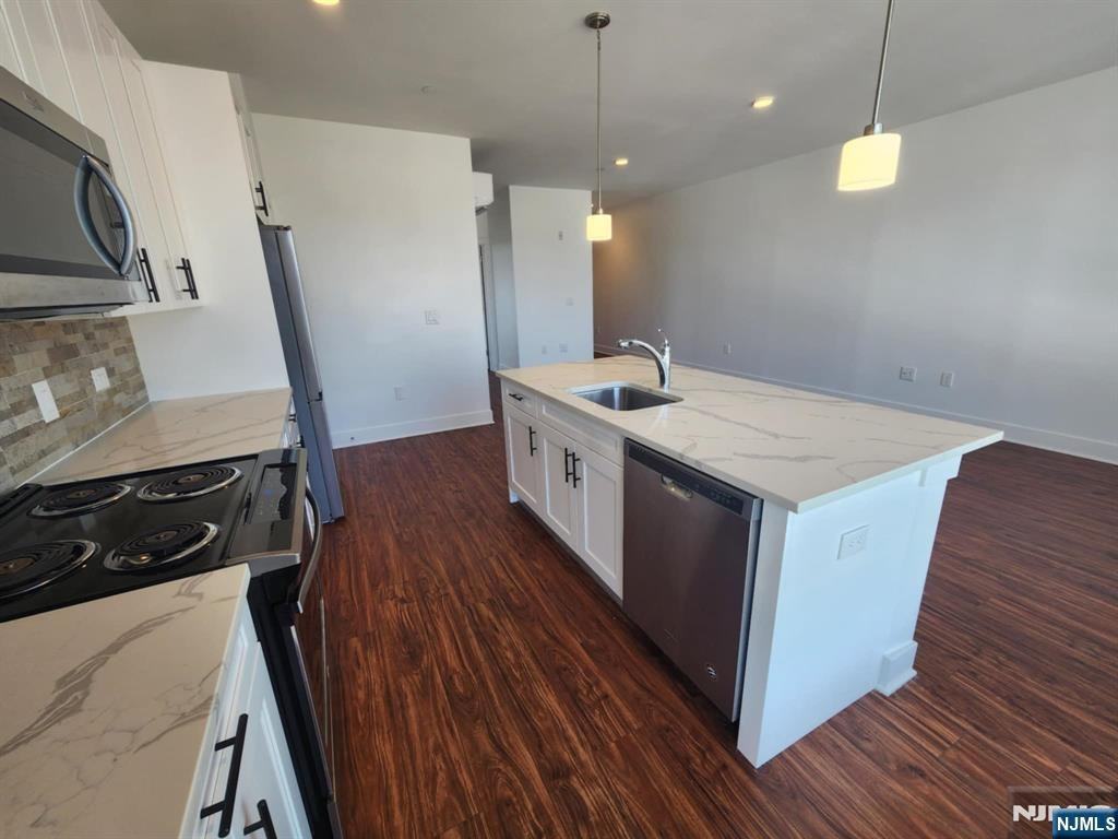 77 Ridge Road ##306 - Photo 7 of 24