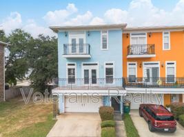 featured image of 28 Oak Alley Ln