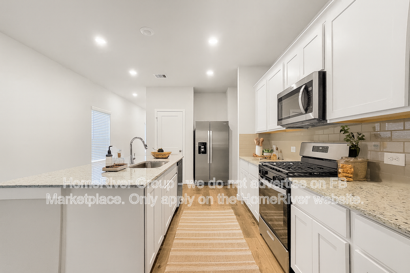 11606 Prosperity Dr - Photo 5 of 29