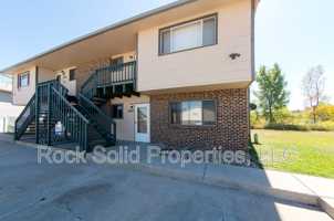featured image of 1833 Edgewater Ave
