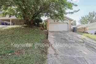 3916 E 60th Pl - Photo 1 of 1