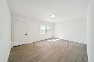 3169 E 49th St #113 - Photo 1 of 1