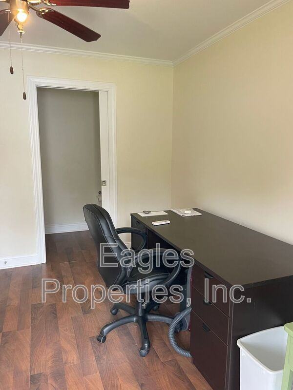 Hatteras Dr - Photo 4 of 10