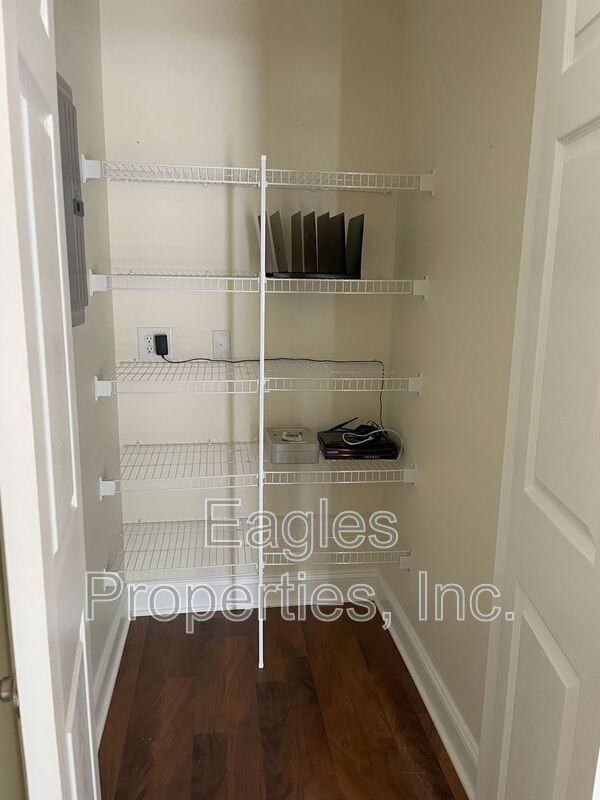 Hatteras Dr - Photo 6 of 10