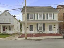 featured image of 258 W King St