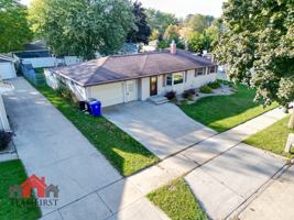 featured image of 2401 S Walden Ave