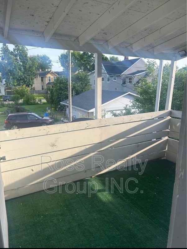 301 Eastern Ave - Photo 7 of 7