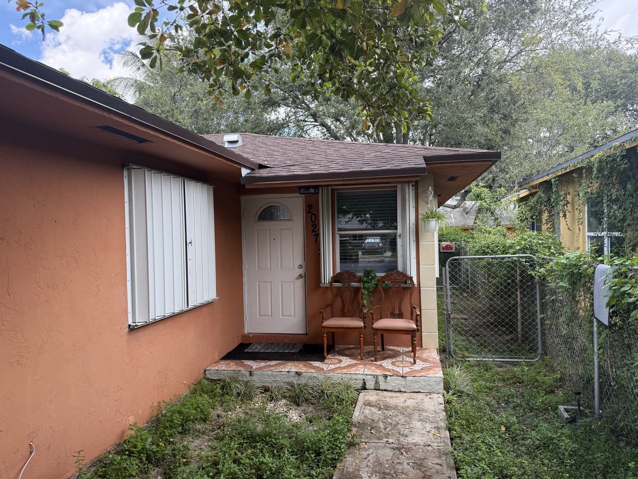 2027 Nw 99th Ter #NA - Photo 3 of 9