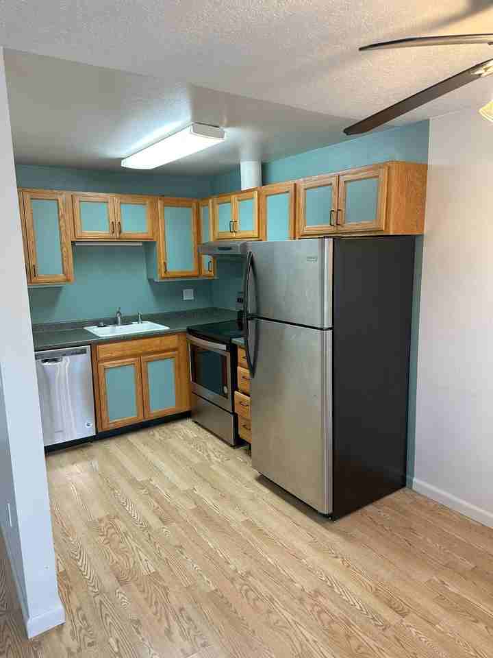2247 Se Division St #2247 - Photo 2 of 25