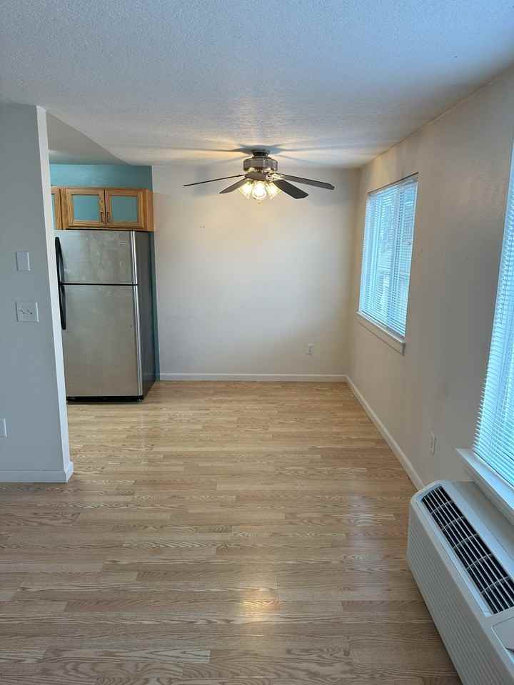 2247 Se Division St #2247 - Photo 3 of 25