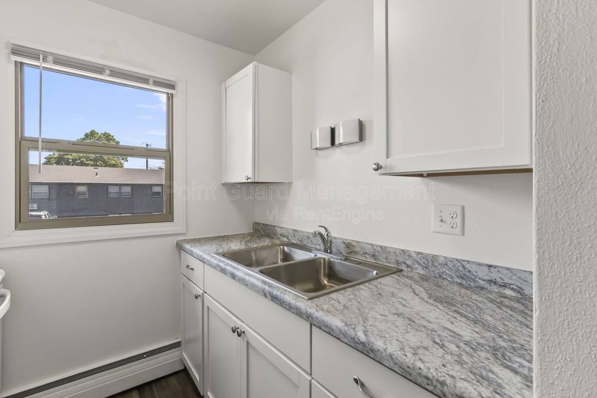 3313 South Jefferson Avenue #2 - Photo 3 of 10