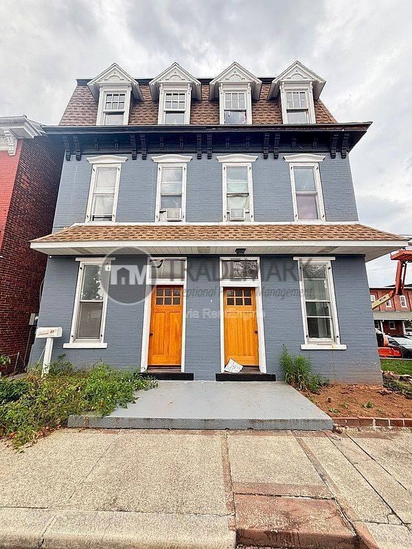 42 N State St