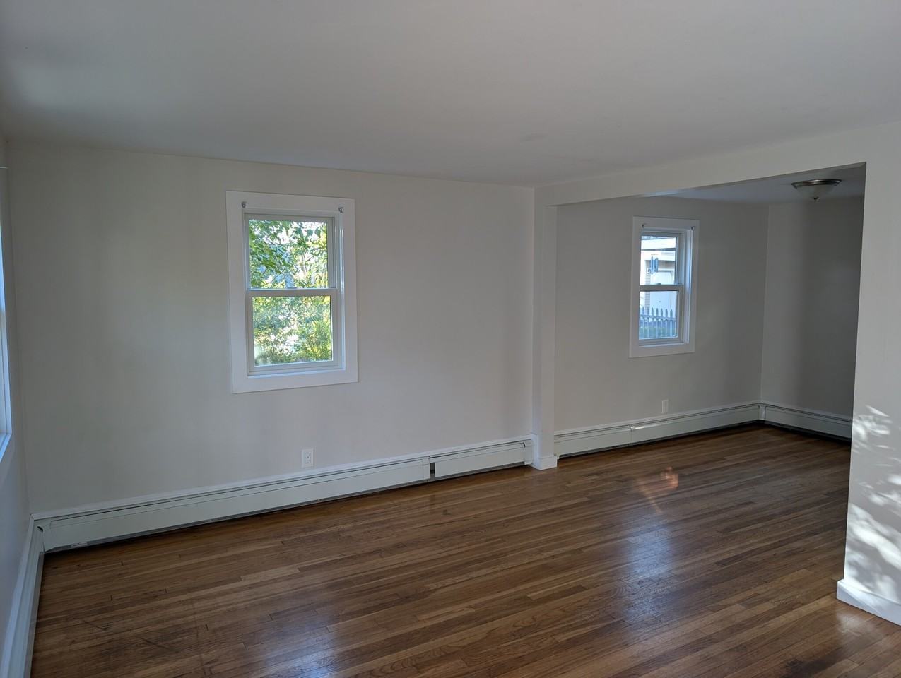 97 North St - Photo 3 of 18