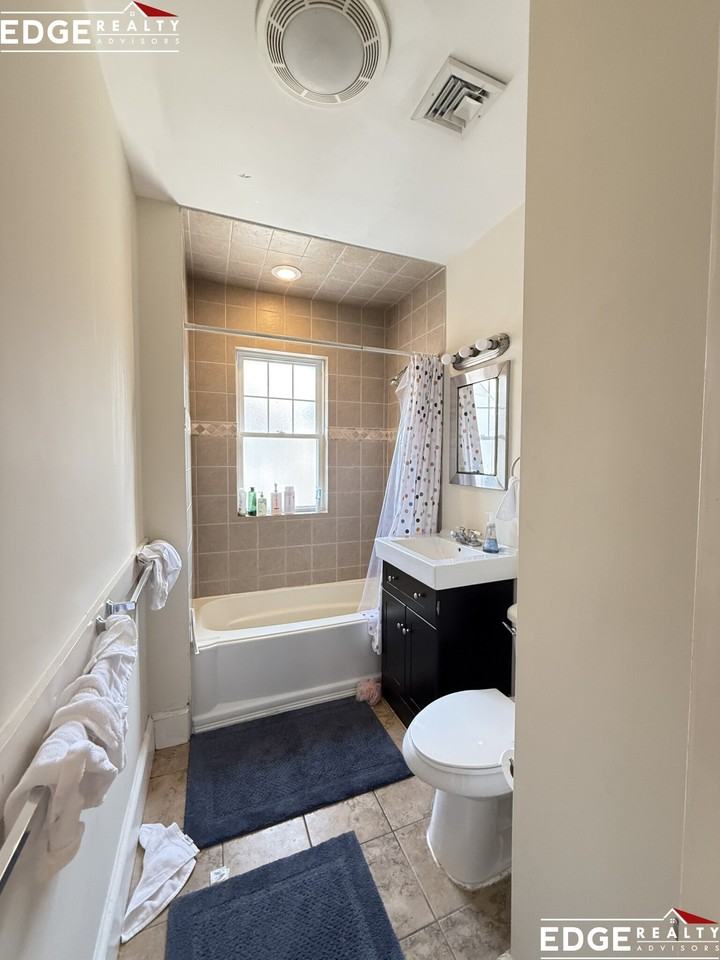 45 Radnor Rd #2 - Photo 6 of 11