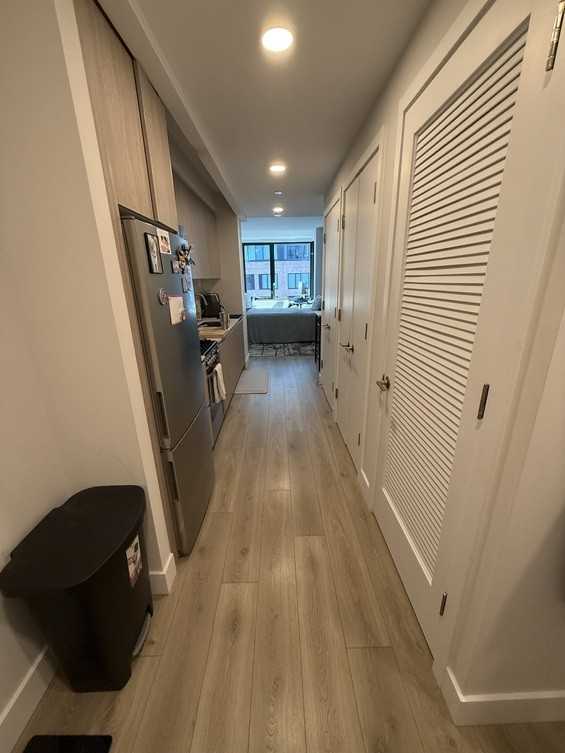 131 Montgomery St #1032 - Photo 2 of 16