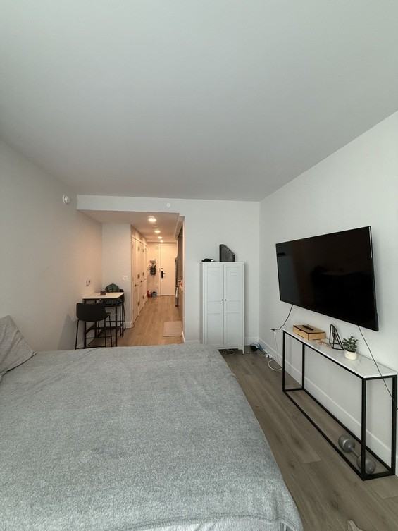 131 Montgomery St #1032 - Photo 7 of 16