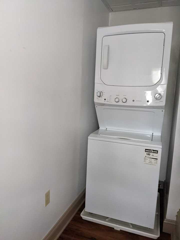 11 Penn St #2ndFL - Photo 5 of 17