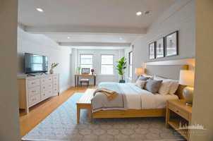 featured image of 150 E 39th St #607