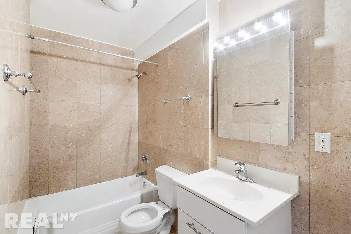 E 36th St #1H - Photo 5 of 6