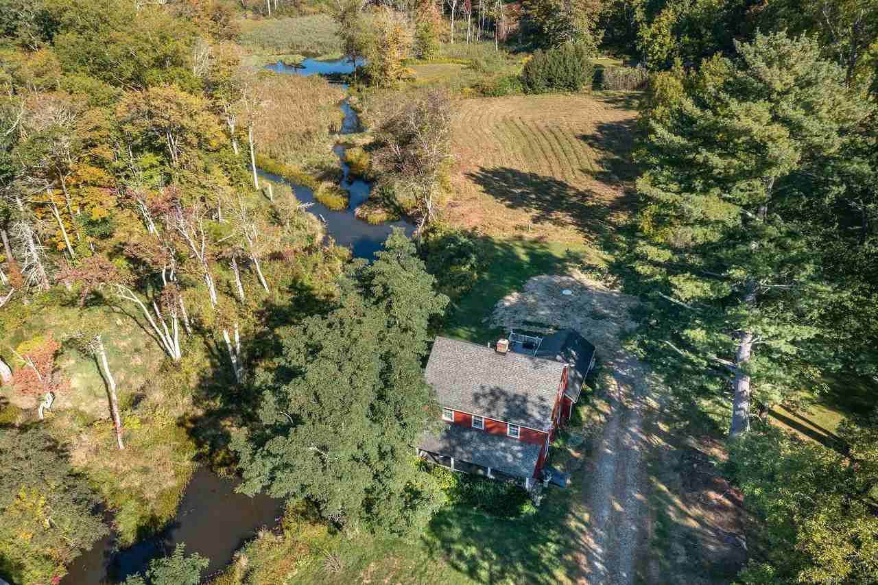 62 Brush Hill Rd - Photo 3 of 23