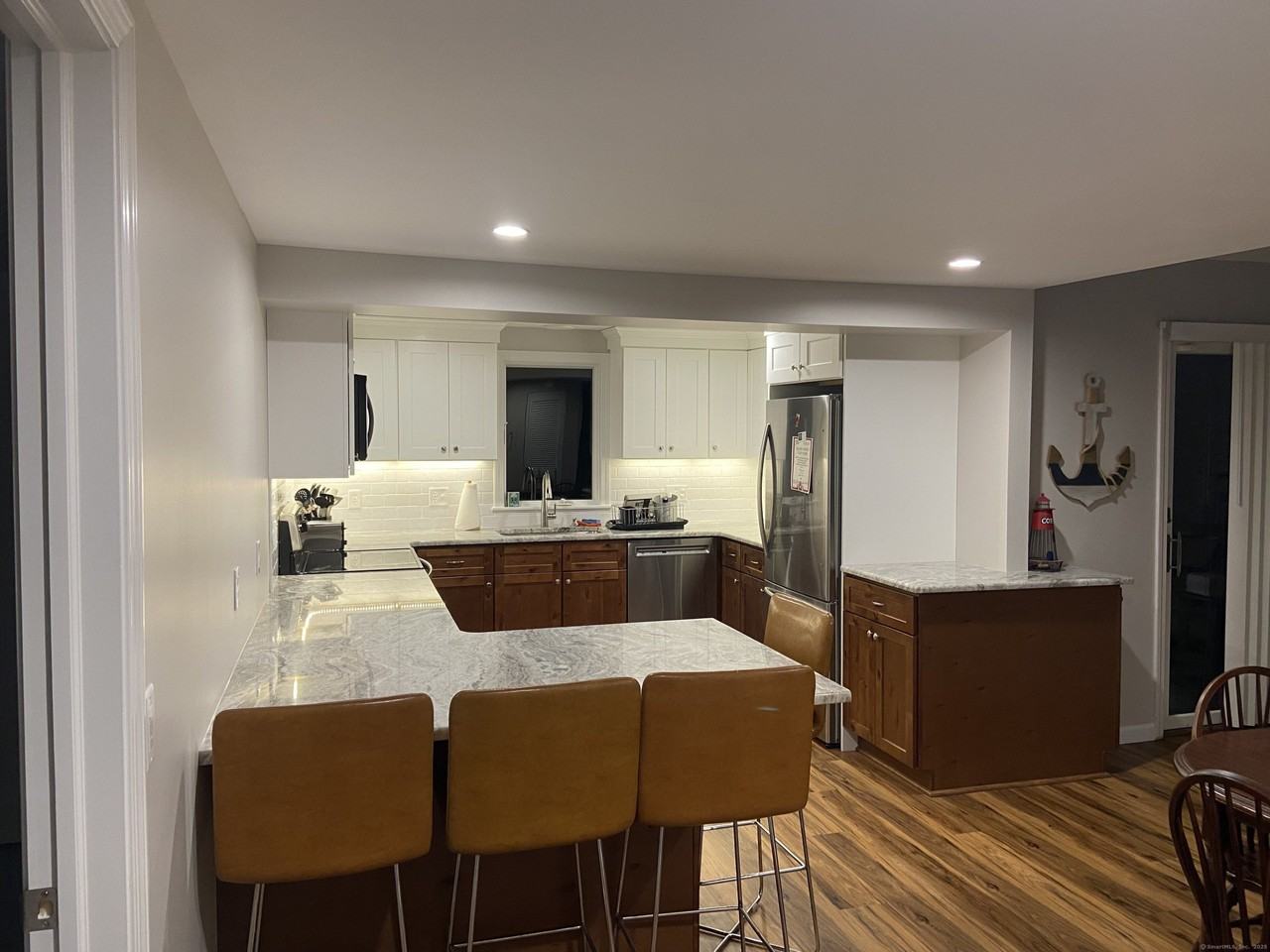 142 Old Black Point Rd - Photo 4 of 12