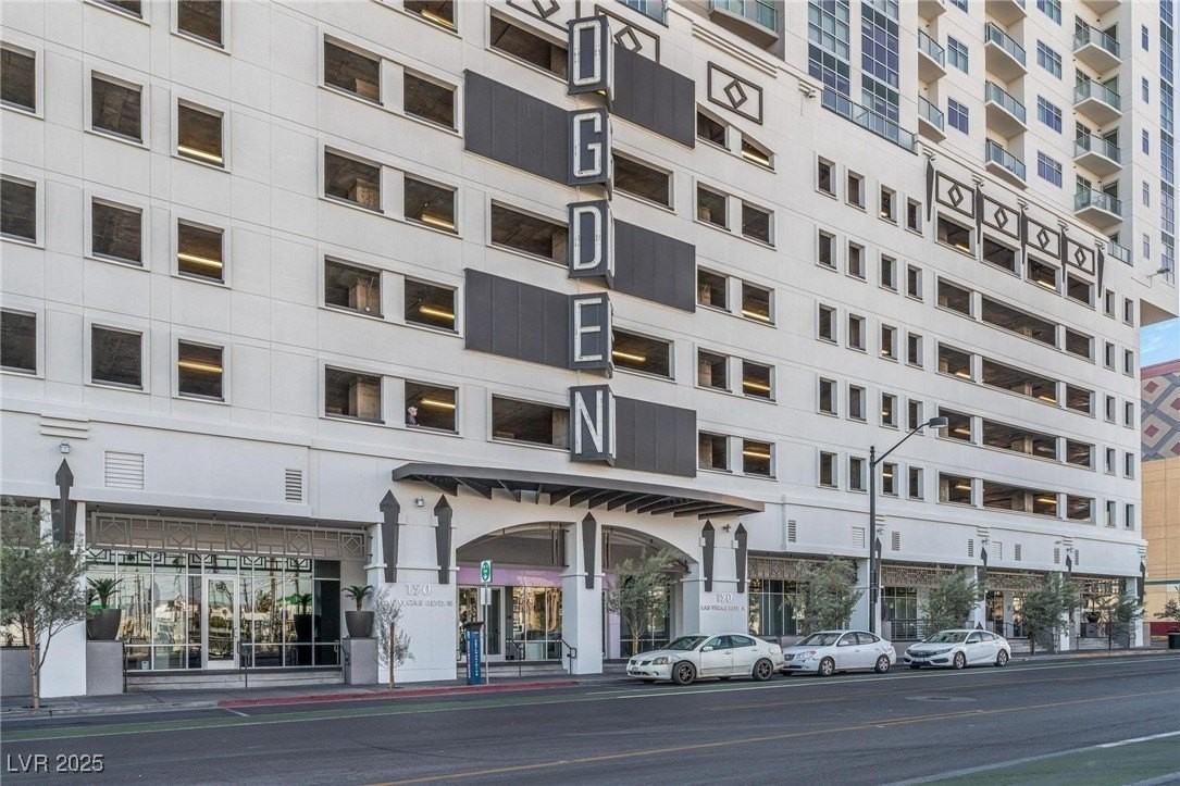 150 Las Vegas Blvd N #2307
