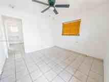1736 Nw 19th St #3 - Photo 1 of 1