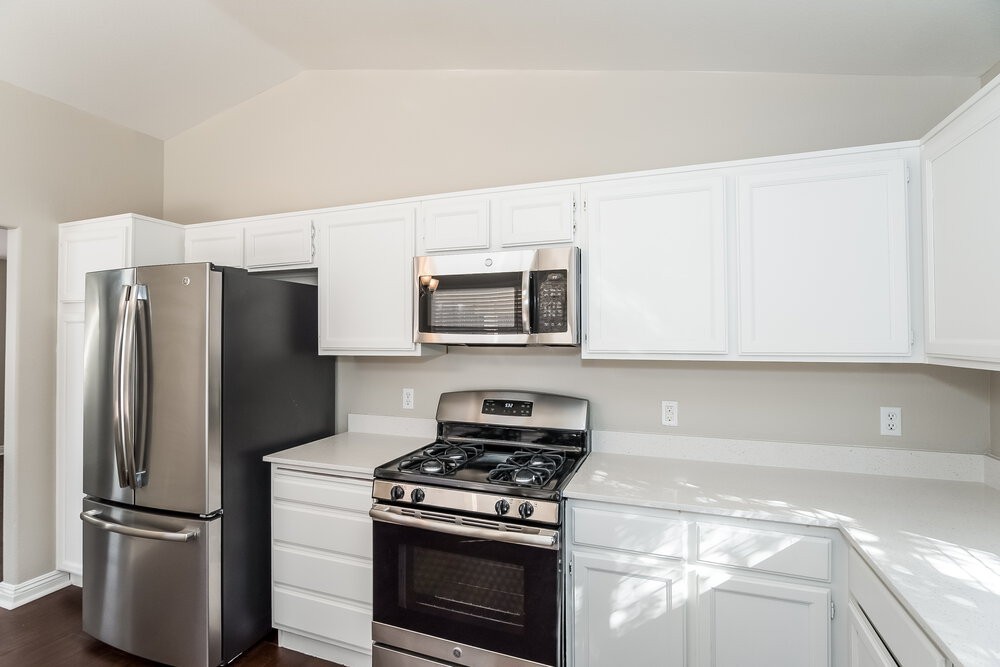 1825 Navajo Lake Way - Photo 6 of 15