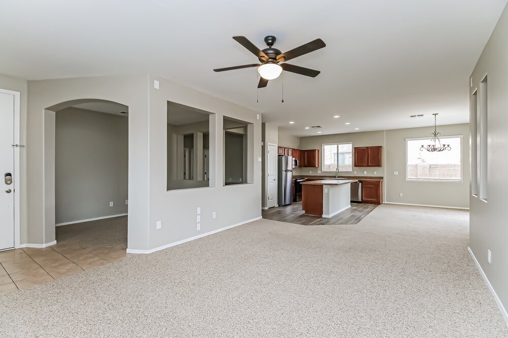 3433 E Arianna Ave - Photo 4 of 16