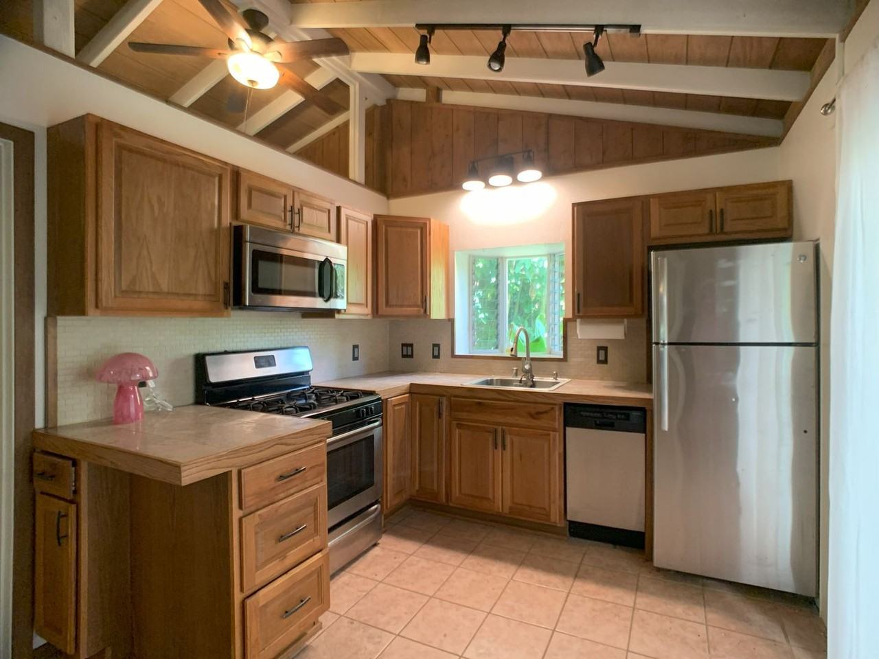 566 Puuopae Road - Photo 3 of 11