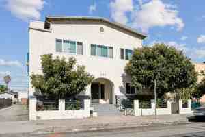 featured image of 222 S Avenue 18