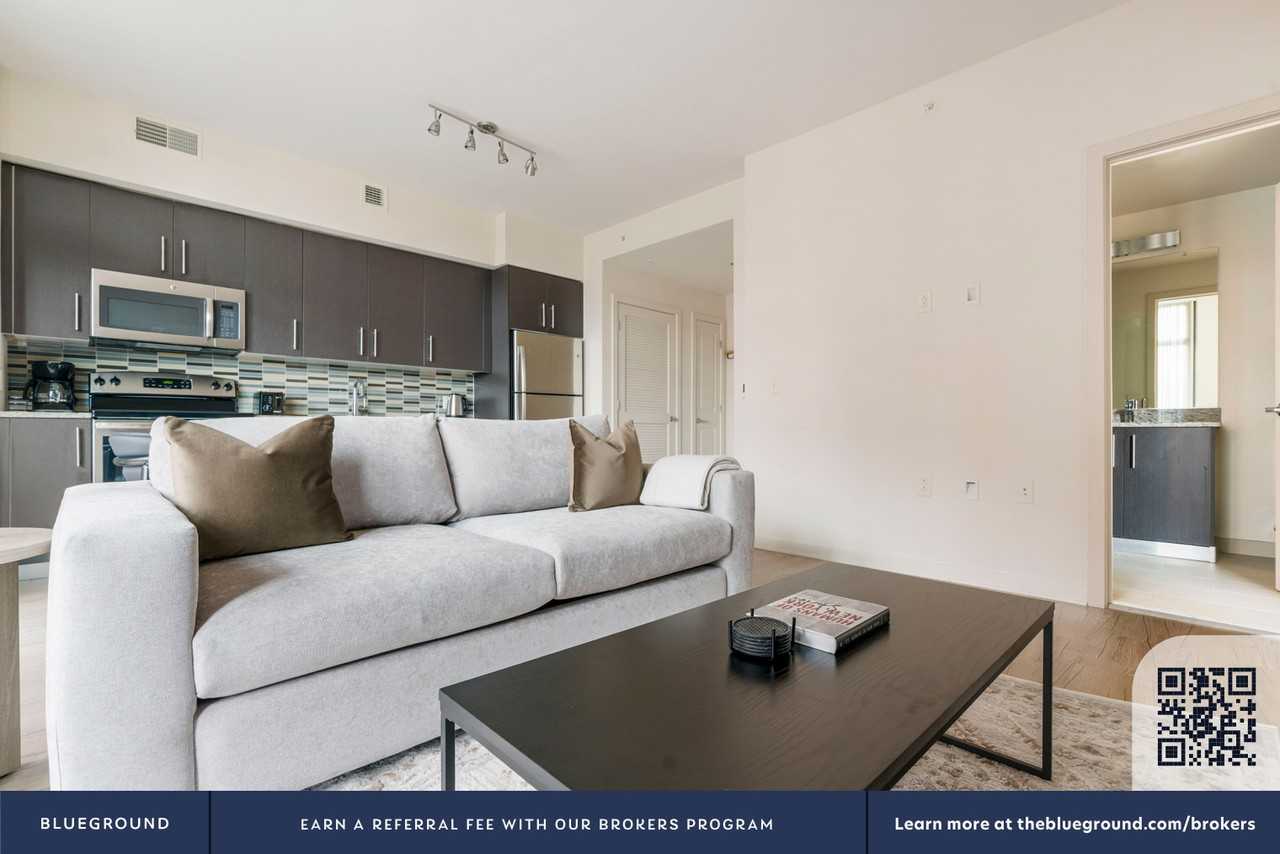 1128 N Irving St #1188 - Photo 5 of 34