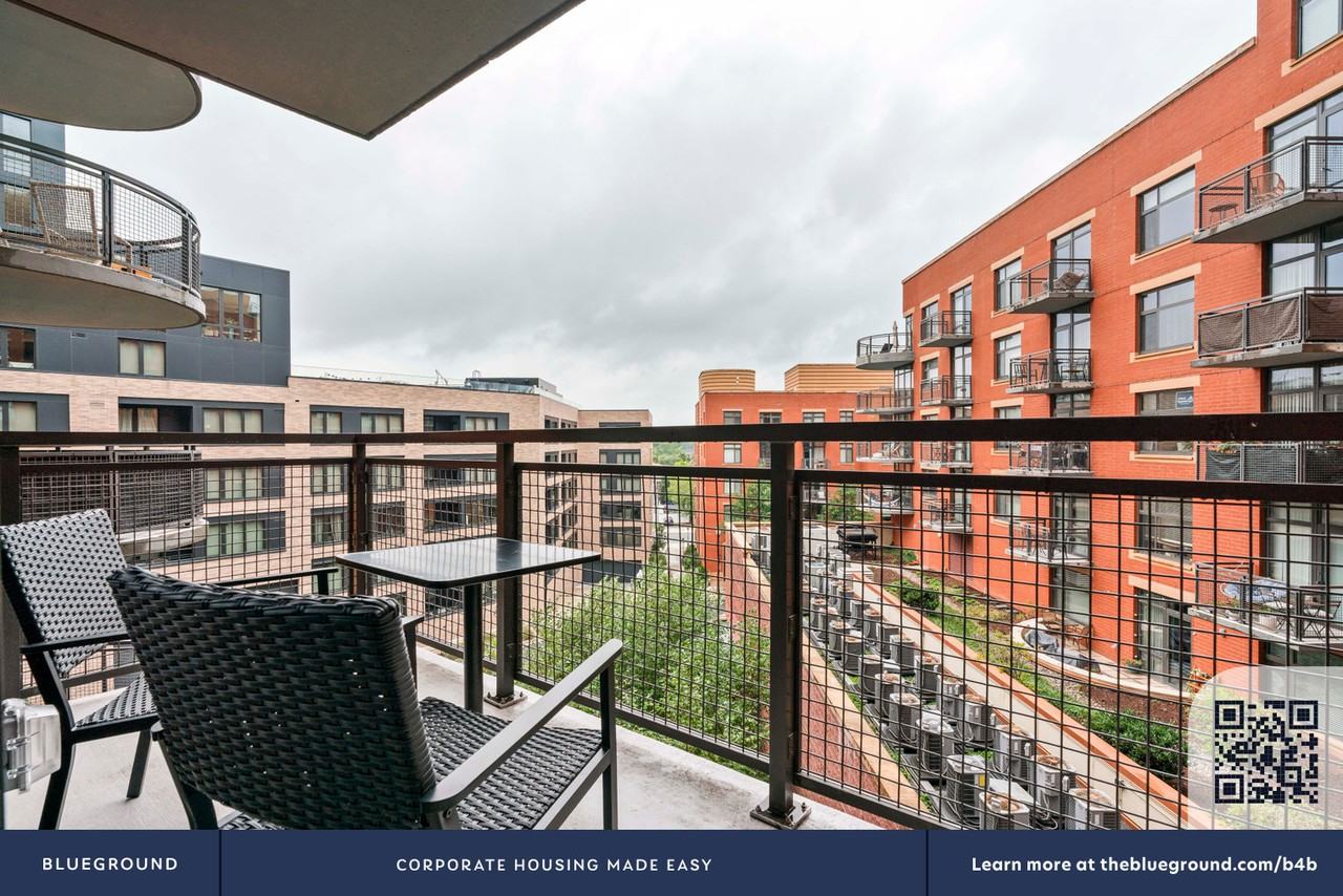 1128 N Irving St #1188 - Photo 6 of 34