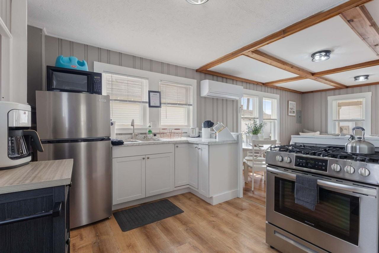 2 Island Path - Photo 5 of 32