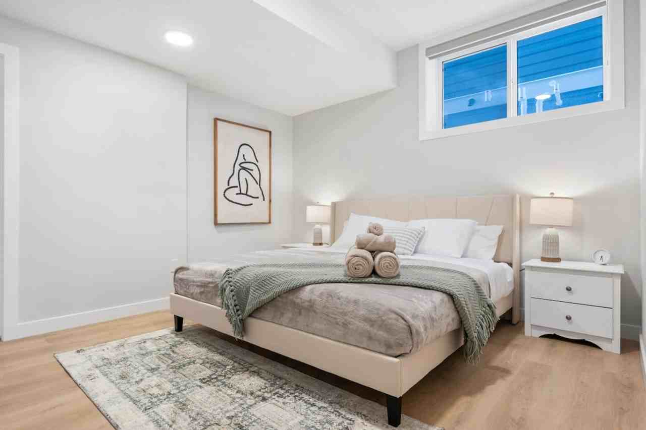 140 South Shore View #1314518P - Photo 4 of 33