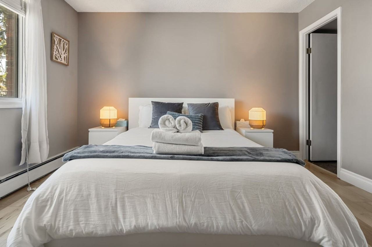 235 15 Ave Sw #1314495P - Photo 7 of 18