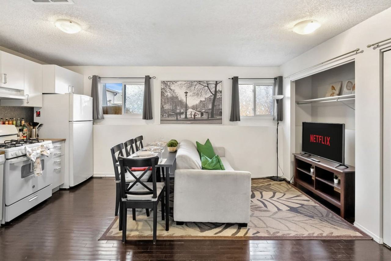 64 Riverbirch Rd Se #1314520P - Photo 2 of 30