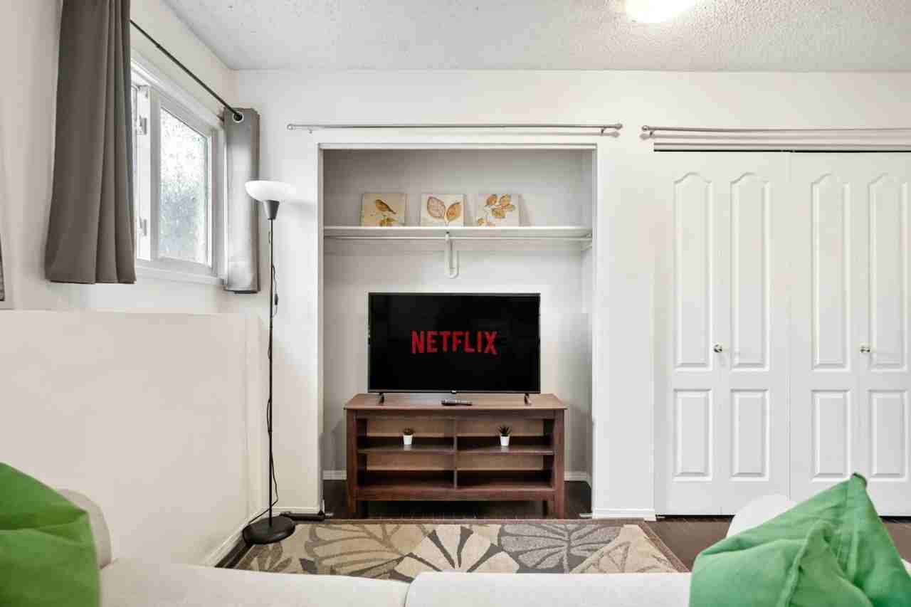 64 Riverbirch Rd Se #1314520P - Photo 4 of 30