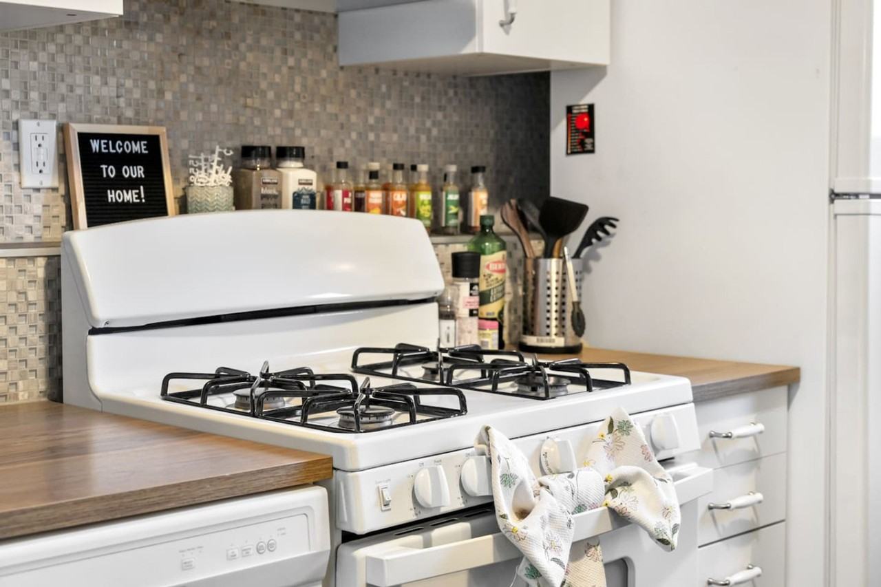 64 Riverbirch Rd Se #1314520P - Photo 7 of 30