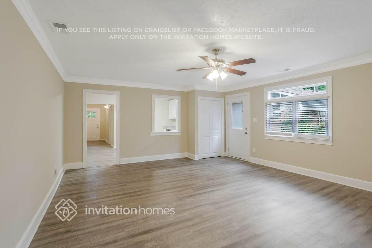 762 Plainville Way Sw - Photo 4 of 29