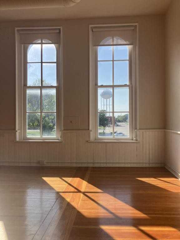 102 E Washington St Apt 203 - Photo 3 of 12