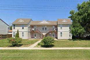 1057 W Cecil St #4 - Photo 1 of 1