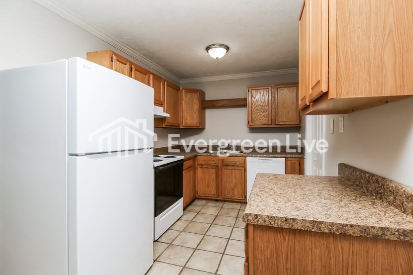 224 Thomason St - Photo 7 of 16