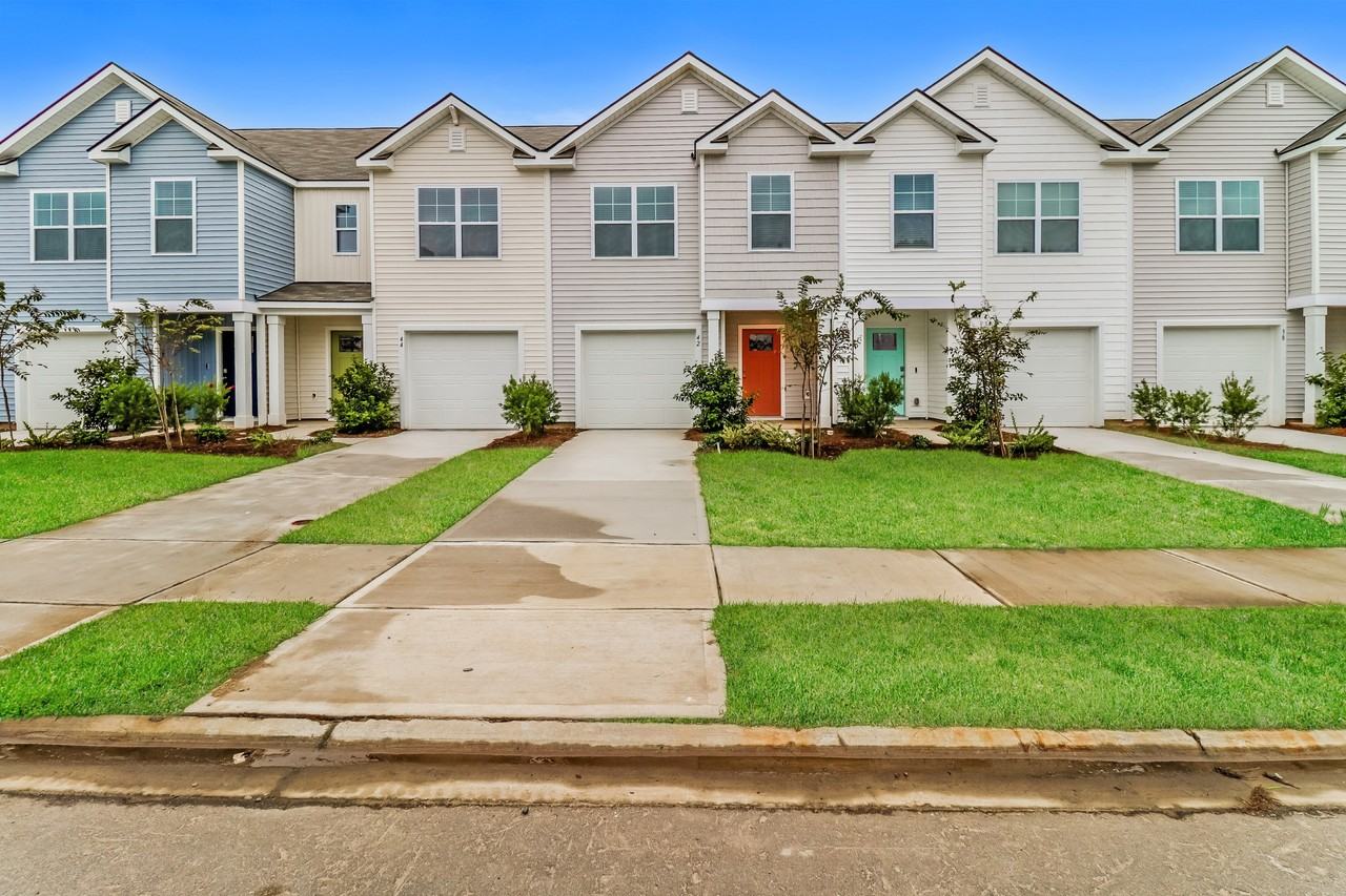 42 42 Striker Road - Photo 6 of 48