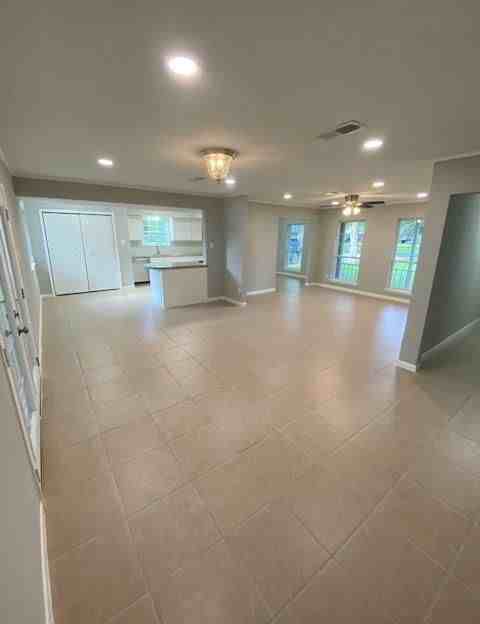 12 Dale St - Photo 2 of 8