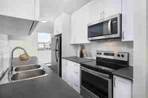 featured image of 10 Highland Cres