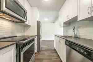 featured image of 830 Pembroke St