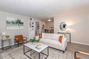 600 Nottingham - Photo 1 of 1